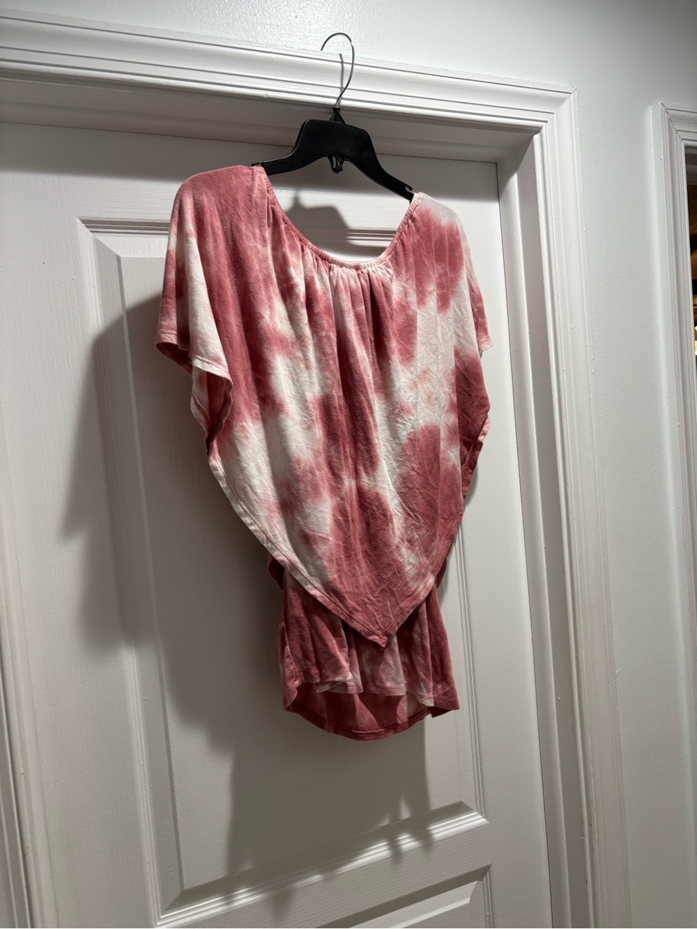 Women's Pink Tie-Dye Flowing Top